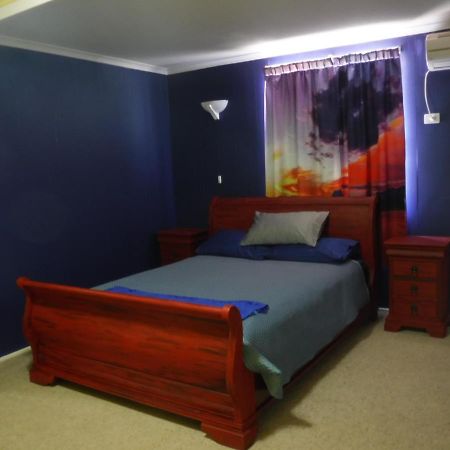 Meekatharra Outback Beach House Eksteriør bilde